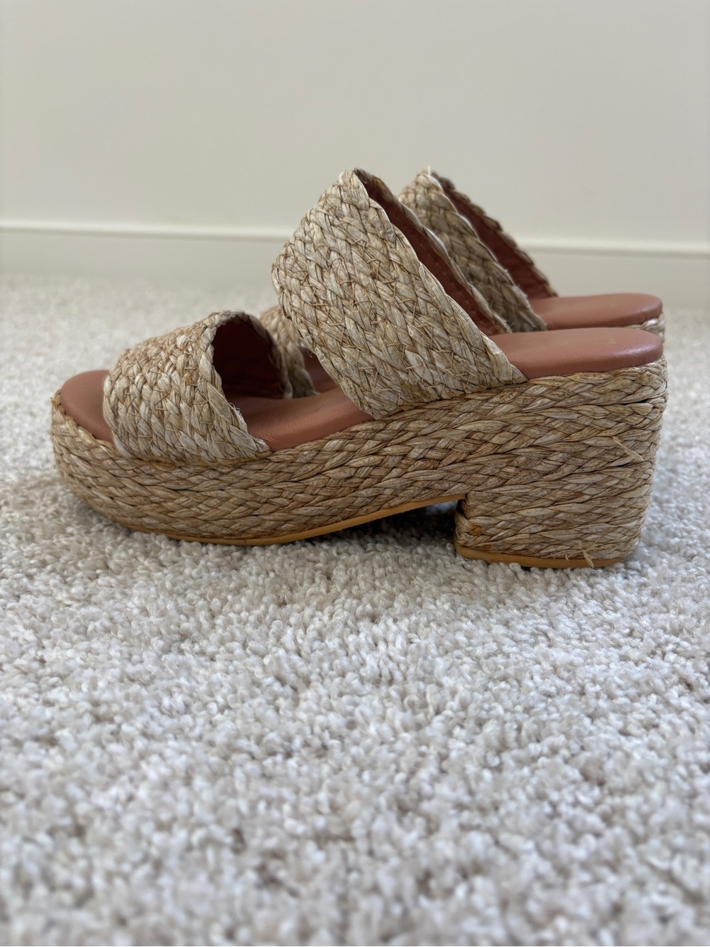 Beach by Matisse Ocean Ave Raffia Platform Slide Sandals